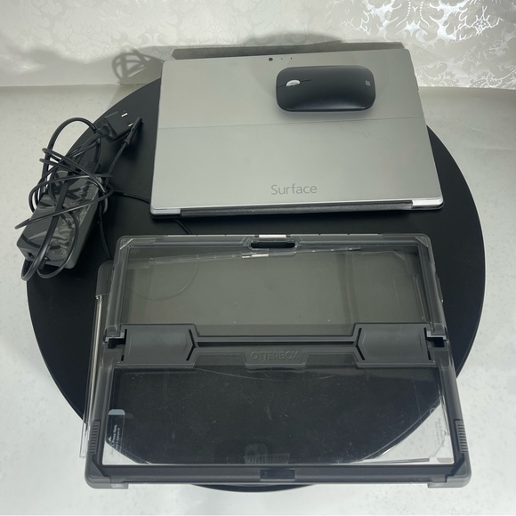 Microsoft Surface Pro 3 Bundle Intel(R) Core(TM) i5 2.5GHz 4GB RAM 128GB - Picture 3 of 12
